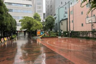 雨なのでラジオ体操は中止です。